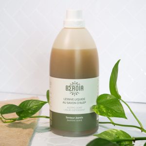 Ecologische Vloeibare wasmiddel met Aleppozeep en jasmijn geur – schoon textiel – verzacht kleding – 2L