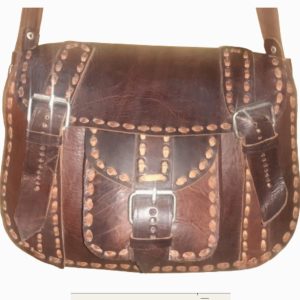 Handgemaakte leren tas uit Marokko met twee gespen – een vaak voorkant – ovale schouder tas van rund leer