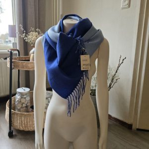 Heerlijk warme sjaal effen LICHT en DONKER BLAUW herfst – winter – wol en viscose – warme scarf 1st
