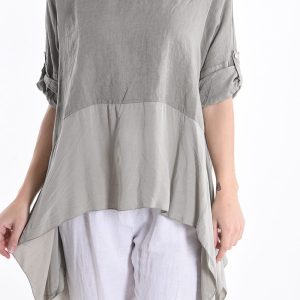 Linnen top met lange volant met verstelbare mouwen LICHT BRUIN, maat 42/44