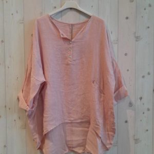 Linnen blouse me knoppen en voor zakken – oprollende mouwen – BABY ROSE kleur – Maat 42/44